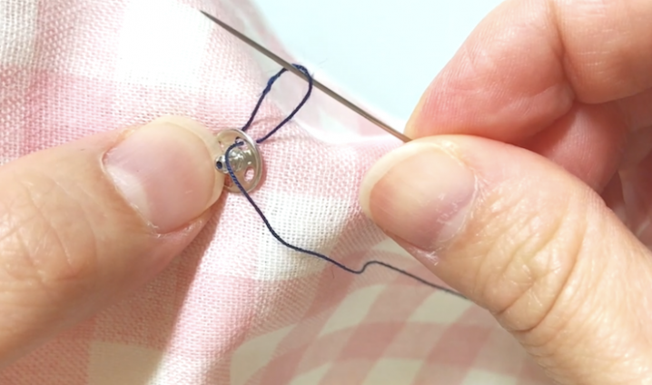 裁縫の基礎 スナップボタンの縫い付け方 ミシンレンタル屋さんブログ